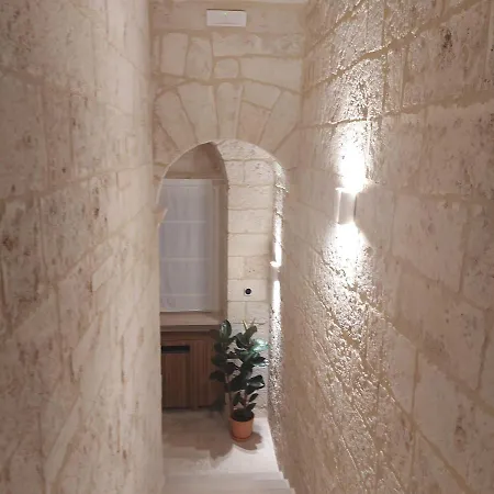 Palazzo Momi 3* Bari