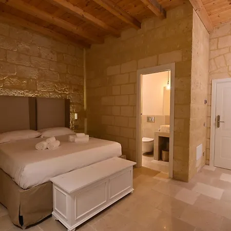 Bed & Breakfast Palazzo Momi *