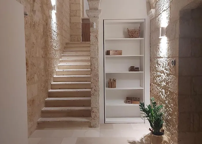 Palazzo Momi 3*