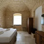 Palazzo Momi Bed & Breakfast