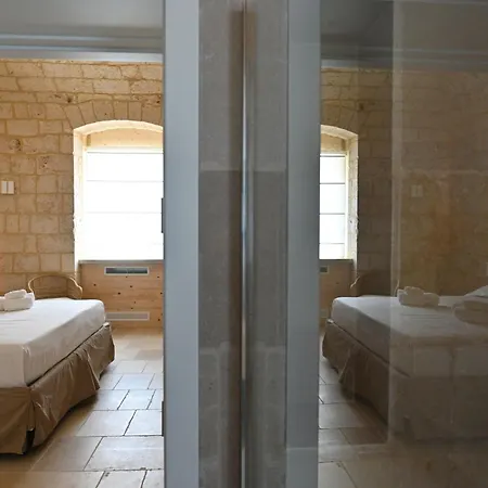 ベッド・アンド・ブレックファスト Palazzo Momi 3*