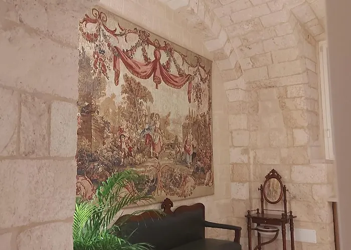 Palazzo Momi Μπάρι