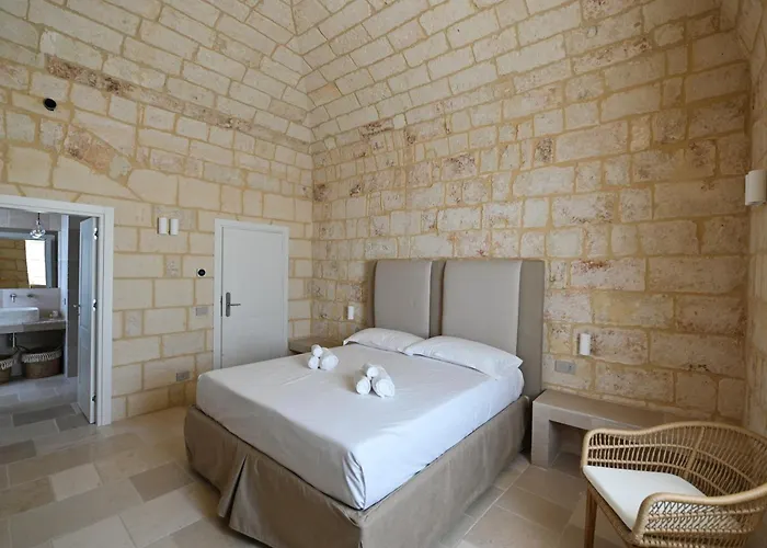 Palazzo Momi לינה וארוחת בוקר 3*